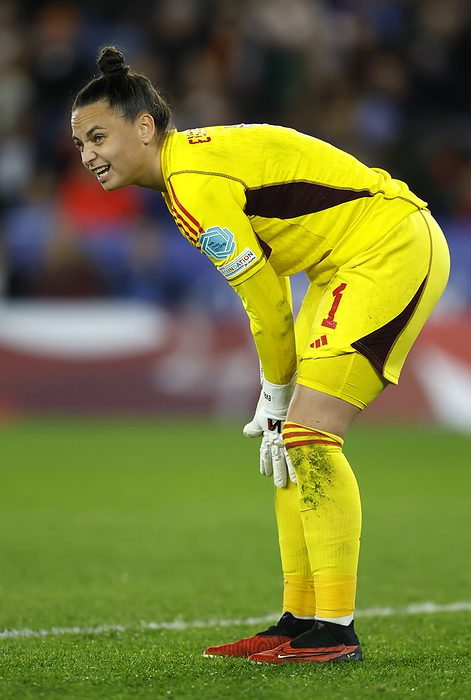 England v Belgium   UEFA Women s Nations League Nicky Evrard, goalkeeper of Belgium adjusts her socks during the UEFA Womens Nations League match between England and Belgium at The King Power Stadium on October 27, 2023 in Leicester, United Kingdom.   WARNING  This Photograph May Only Be Used For Newspaper And Or Magazine Editorial Purposes. May Not Be Used For Publications Involving 1 player, 1 Club Or 1 Competition Without Written Authorisation From Football DataCo Ltd. For Any Queries, Please Contact Football DataCo Ltd on  44  0  207 864 9121