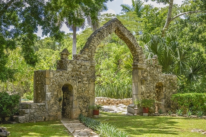 Spanish entrance portal, garden, Hacienda Chichen Resort, Chichen Itza, Yucatan, Mexico, Central America, by Schoening