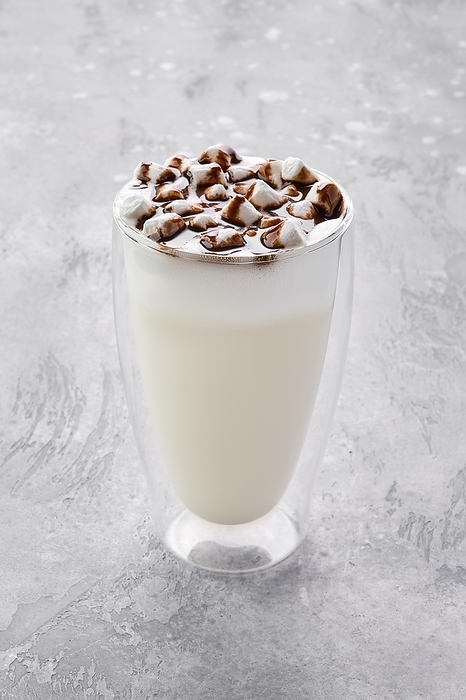 Milkshake with vegetable whipped cream foam, marshmallow and caramel