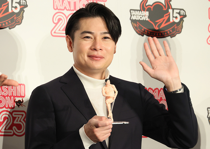 Japanese toy maker Bandai holds the opening ceremony of their alloy figures exhibition  Tamashii Nation 2023  November 16, 2023, Tokyo, Japan   Japanese comedy duo Heisei Nobushi Kobushi member Takashi Yoshimura displays an alloy figure of comedian Tonikaku as he attends the opening ceremony of the  Tamashii Nation 2023  in Tokyo on Thursday, November 16, 2023. Japanese toy maker Bandai will hold an annual three day exhibition  Tamashii Nation  of their alloy figures such as robots and animation characters from November 17.   photo by Yoshio Tsunoda AFLO 