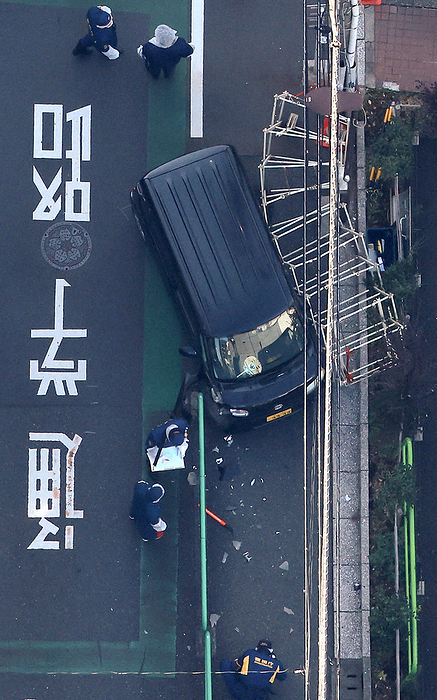 Car crashes into fence near Israeli Embassy in Japan A mini passenger car that ran into an anti intrusion measure near the Israeli Embassy in Tokyo, Japan, at 0:58 p.m. on November 16, 2023, photographed by Naoki Watanabe from the head office helicopter.