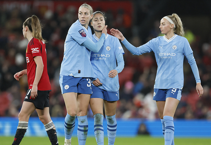 Manchester United v Manchester City   Barclays Women s Super League Alanna Kennedy and Chloe Kelly of Manchester City console Laia Aleixandri of Manchester City after being sent off during the Barclays Women s Super League match between Manchester United and Manchester City at Old Trafford on November 19, 2023 in Manchester, England.  This Photograph May Only Be Used For Newspaper And Or Magazine Editorial Purposes. May Not Be Used For Publications Involving 1 Player, 1 Club Or 1 Competition Without Written Authorisation From Football DataCo Ltd. For Any Queries, Please Contact Football DataCo Ltd on  44  0  207 864 9121