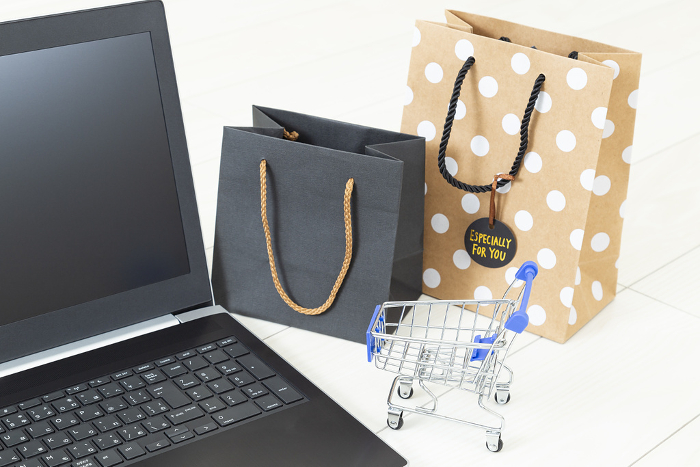 Internet Shopping Image