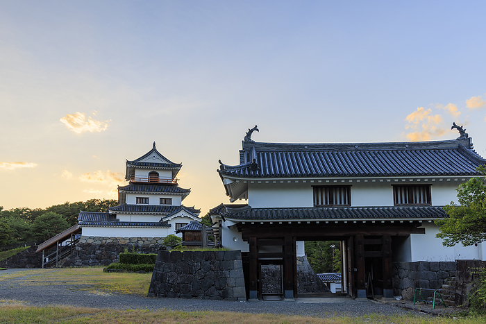 Shiroishi Castle Three-story turret and second gate Shiroishi City, Miyagi Prefecture