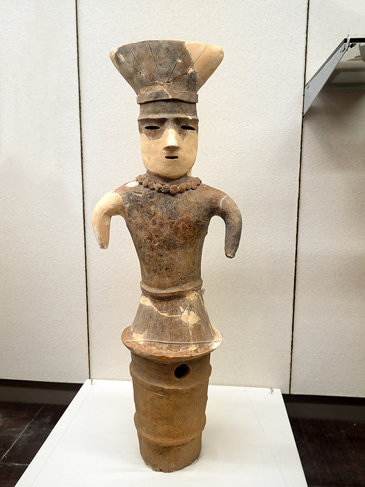 Haniwa terra-cotta tomb figurine, Kofun period