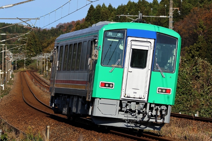 JR West] Type Kiha120 (Hokuriku Main Line: Hosorogi - Ushinotani)