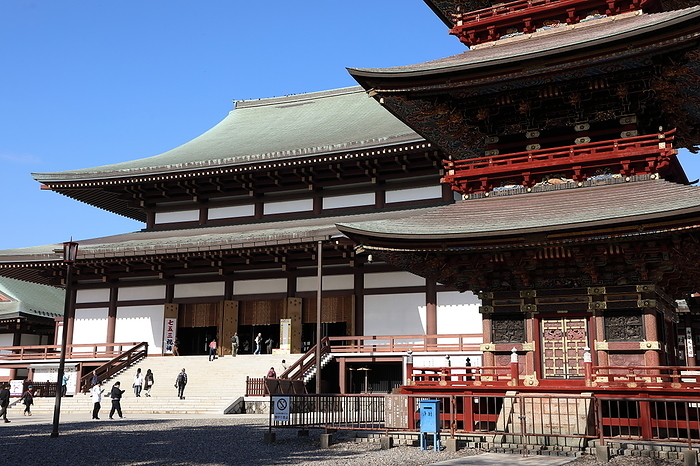 Main hall and three-story pagoda of Naritasan Shinshoji Temple