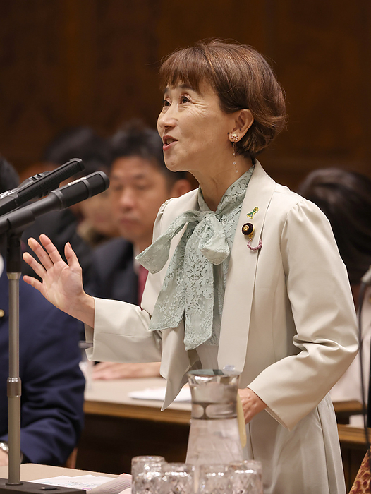 Budget Committee of the House of Councillors Akemi Matsuno, a member of the House of Councillors  Ishin , asks a question at the Budget Committee of the House of Councillors in the Diet on November 29, 2023.