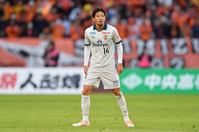2023 J League J1 Promotion Playoff Final Shimizu S Pulse s Ryohei Shirasaki during the J1 Promotion Play Offs 2nd Round match between Tokyo Verdy 1 1 Shimizu S Pulse at Japan National Stadium in Tokyo, Japan, December 2, 2023.  Photo by AFLO 