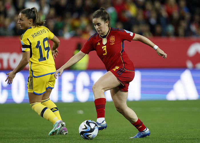 Spain v Sweden   UEFA Womens Nations League Teresa of Spain on the ball during the UEFA Womens Nations League match between Spain and Sweden at La Rosaleda Stadium on December 5, 2023 in Malaga, Spain.   WARNING  This Photograph May Only Be Used For Newspaper And Or Magazine Editorial Purposes. May Not Be Used For Publications Involving 1 player, 1 Club Or 1 Competition Without Written Authorisation From Football DataCo Ltd. For Any Queries, Please Contact Football DataCo Ltd on  44  0  207 864 9121