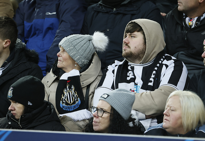 Newcastle United FC v AC Milan: Group F   UEFA Champions League 2023 24 Newcastle United fans look worried during the UEFA Champions League match between Newcastle United FC and AC Milan at St. James Park on December 13, 2023 in Newcastle upon Tyne, United Kingdom.   WARNING  This Photograph May Only Be Used For Newspaper And Or Magazine Editorial Purposes. May Not Be Used For Publications Involving 1 player, 1 Club Or 1 Competition Without Written Authorisation From Football DataCo Ltd. For Any Queries, Please Contact Football DataCo Ltd on  44  0  207 864 9121