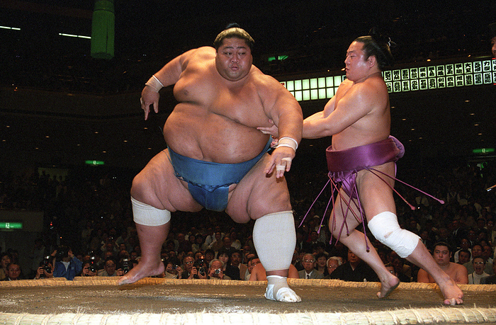 1997 Summer Grand Sumo Tournament, 3rd day May 13, 1997 Date 19970513 Site Ryogoku Kokugikan Sumo Hall