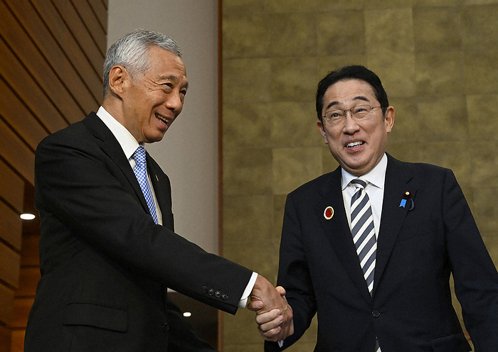 ASEAN Japan Special Summit Japan Singapore Summit Singapore Prime Minister Lee Hsien Loong  left  and Prime Minister Fumio Kishida shake hands before a summit meeting at the Prime Minister s Office on December 16, 2023, at 2:35 p.m. Photo by Tatsuya Fujii