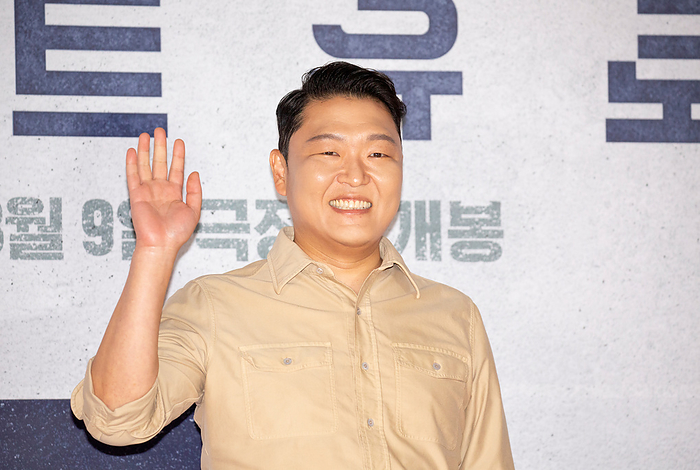 A VIP preview of Korean movie  Concrete Utopia  in Seoul PSY, Aug 8, 2023 : Singer PSY poses at a photo call before the VIP preview of South Korean movie  Concrete Utopia  at a theatre in Seoul, South Korea. The disaster thriller  Concrete Utopia  revolves around the residents of the only apartment building that survived a catastrophic earthquake in Seoul.  Photo by Lee Jae Won AFLO   SOUTH KOREA 