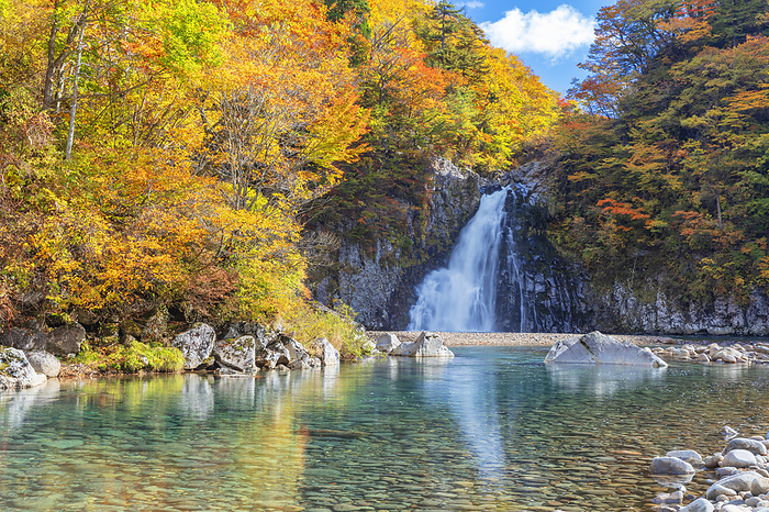 Houtai Waterfall in Autumn Leaves, Akita Prefecture