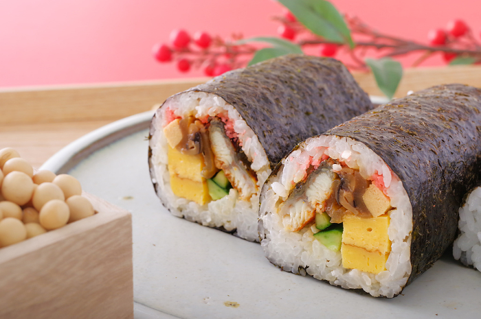 Ehomaki (sushi roll eaten during setsubun)