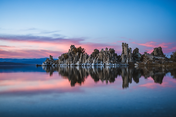 calcium formations at sunset in Mono Lake, California, by Cavan Images / Chris Bennett