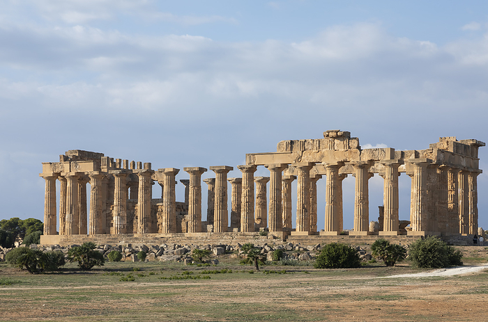 Italy, Sicily, Selinunte, Exterior of ancient Greek temple
