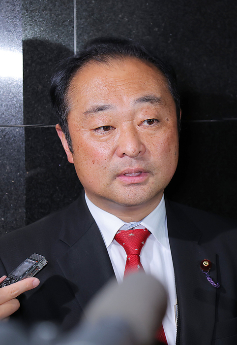 LDP and the LDP slush fund case: Political Revitalization Headquarters meets. Hiroyuki Miyazawa is interviewed after a meeting of the Political Revitalization Headquarters.