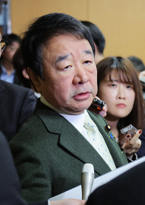 LDP and the LDP slush fund case: Political Revitalization Headquarters meets. Shigeharu Aoyama is interviewed after a meeting of the Political Revitalization Headquarters.