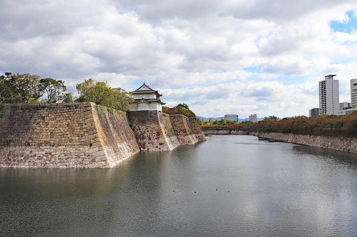 Outer moat of Osaka Castle