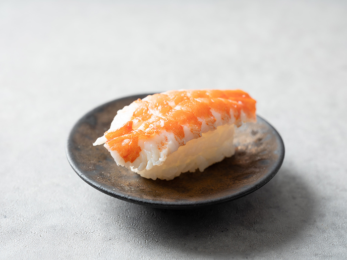 Nigirizushi with steamed shrimp
