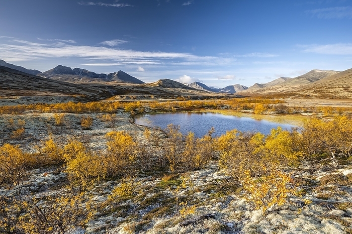 Autumn landscape in Rondane National Park, mountains Høgronden, Midtronden and Digerronden Dørålen, Dørålseter, Norway, Europe, by Robert Haasmann