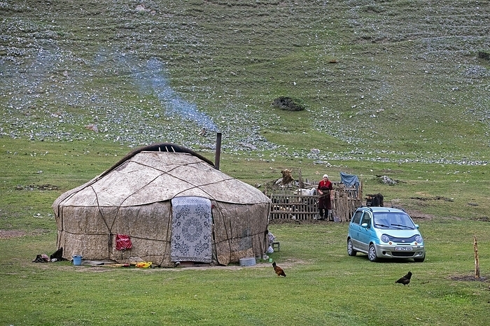 Kyrgyz yurt, temporary summer nomad dwelling near Sary-Tash in the Alay Valley of Osh Region, Kyrgyzstan, Asia, by alimdi / Arterra / Marica van der Meer