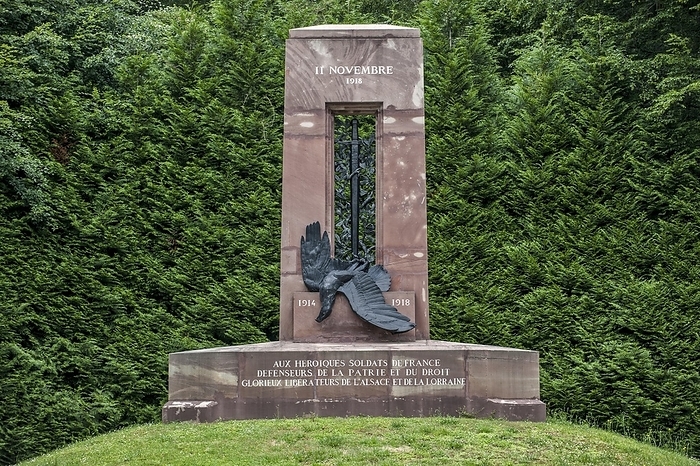 The Alsace-Lorraine Monument depicting a German eagle impaled by a sword at the Rethondes clearing, Glade of the Armistice, Clairière de l'Armistice, WWI memorial in the Forest of Compiègne, France, Europe, by alimdi / Arterra / Philippe Clément
