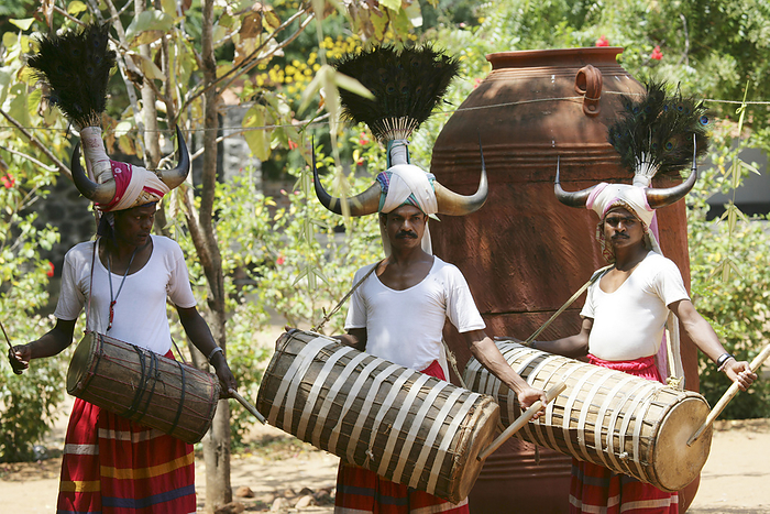 India Village Musicians  Dakshina Chitra, Tamil Nadu, India, by Chris Caldicott   Design Pics