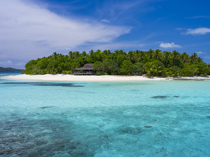 Mounu Island; Tonga, by David Kirkland / Design Pics