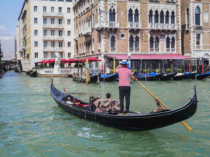 Venice A Gondolier Maneuvers His Gondola On The Grand Canal  Venice, Italy, by Brian Guzzetti   Design Pics