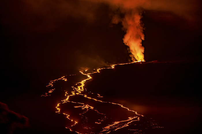 Hawaii Hawaii Island Fiery Lava flow of the 2022 eruption of Mauna Loa Volcano  Moku  weoweo, the world s largest active volcano  on the Big Island of Hawaii  by Living Moments Media   Design Pics Island of Hawaii, Hawaii, United States of America, by Living Moments Media   Design Pics