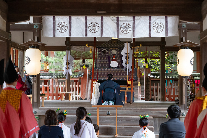 Nara Prefecture Temukeyama Hachiman Shrine Tengai Gohonsha Ceremony (Hongu Ceremony) Shuho-no-Magi (Purification Ceremony)