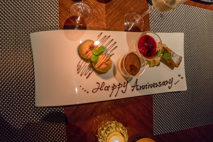 Anniversary dessert plate