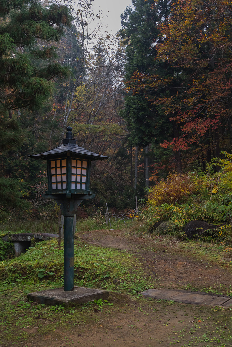 Autumn leaves of Bishamondō Hall, Tatsuya-gut, Hiraizumi-cho, Nishiwai-gun, Iwate, Japan