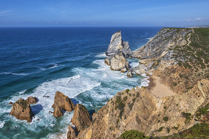 Portugal, Lisbon District, Cliffs surrounding Praia da Ursa beach