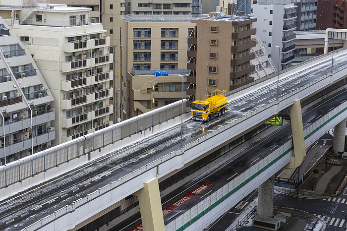 Metropolitan Expressway Snow Removal Snow in Tokyo