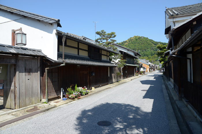 Omi Merchant Town: Shinmachi Dori and Hachiman Mountain Omihachiman City, Shiga Prefecture