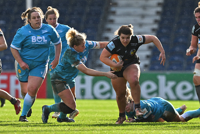 Exeter Chiefs Women v Sale Sharks Women Premiership Women s Rugby 11 02 2024. Daisy French of Exeter Chiefs on the attac Exeter Chiefs Women v Sale Sharks Women Premiership Women s Rugby 11 02 2024. Daisy French of Exeter Chiefs on the attack during the Premiership Women s Rugby match between Exeter Chiefs Women and Sale Sharks Women at Sandy Park, Exeter, United Kingdom on 11 February 2024. Exeter Sandy Park Devon United Kingdom Editorial use only , Copyright: xGrahamxHuntx PSI 19003 0133