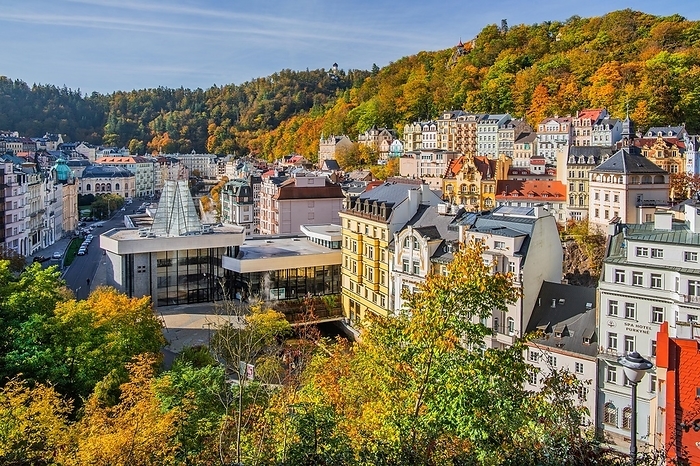 Town centre in the Tepla Valley with the spa colonnade in autumn, Karlovy Vary, West Bohemian Spa Triangle, Karlovy Vary Region, Bohemia, Czech Republic, Unesco World Heritage Site, Europe, by Günter Gräfenhain
