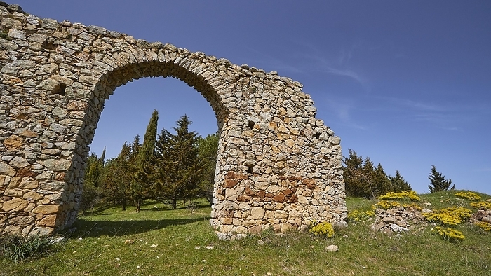 Roman aqueduct, stone arch, green meadow, blue sky, Madonie National Park, spring, Sicily, Italy, Europe, by Ralf Adler