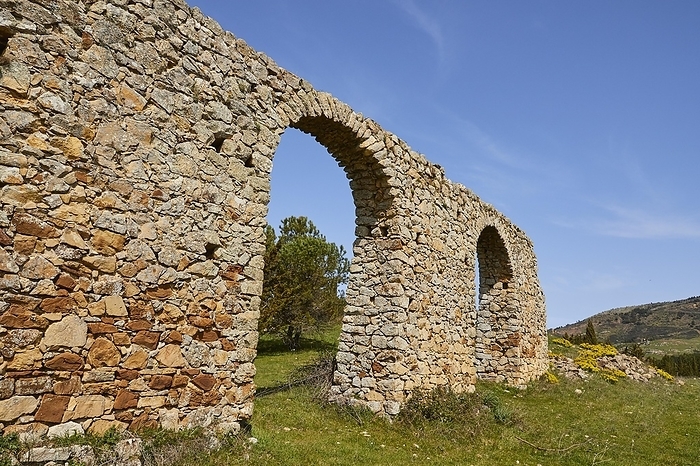 Roman aqueduct, stone arch, green meadow, blue sky, Madonie National Park, spring, Sicily, Italy, Europe, by Ralf Adler