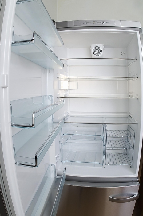 Empty fridge, diet, nutrition, food, lose weight, empty, by Franzel Drepper