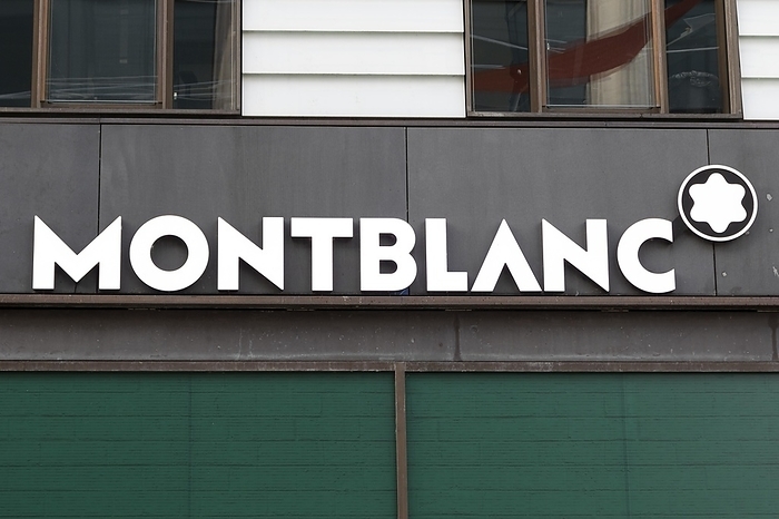 Germany Close up, logo of the German luxury stationery brand Montblanc on a boutique in the shopping street Neuer Wall, Hamburg, Germany, Europe, by Christopher Tamcke