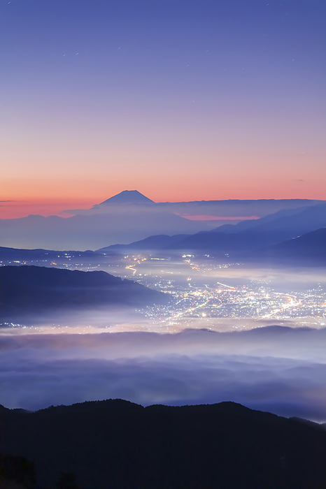 Fuji and sea of clouds seen from the Takabotchi Plateau Nagano Pref.