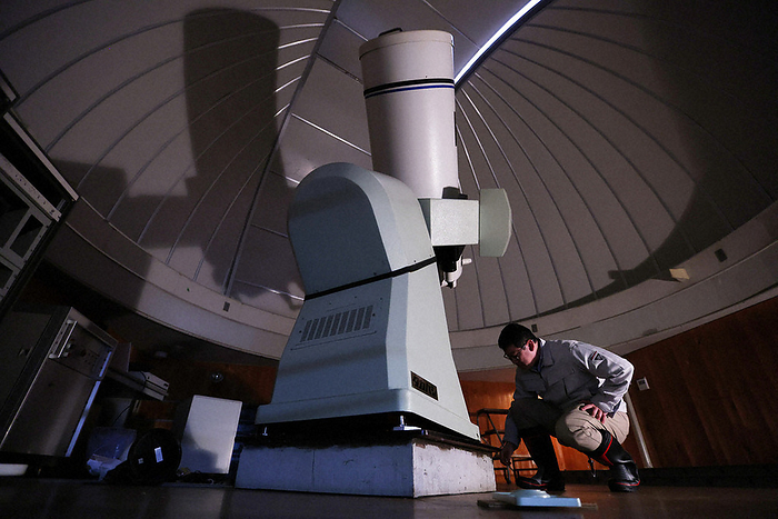 The base of a 6cm reflector telescope was damaged by the earthquake and the main body tilted at  Mantenboshi,  a star observation center in Noto Town, Ishikawa Prefecture. The base of the 60 cm reflecting telescope was damaged by the earthquake and the main body of the telescope was tilted at the  Mantenboshi  star observatory in Noto Town, Ishikawa Prefecture, on January 30, 2024.