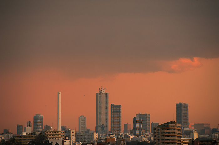 Evening view of the Ikebukuro area from Itabashi Ward