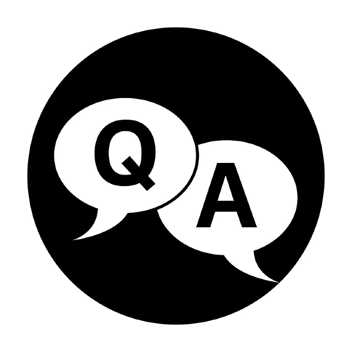 Round Q&A callout icon. Vector.