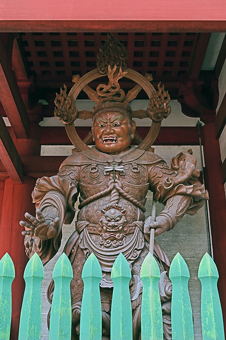Kongobuji Temple, Koyasan, Ito gun, Wakayama Pref. Kongobuji Temple Central Gate: Statue of Zocho ten